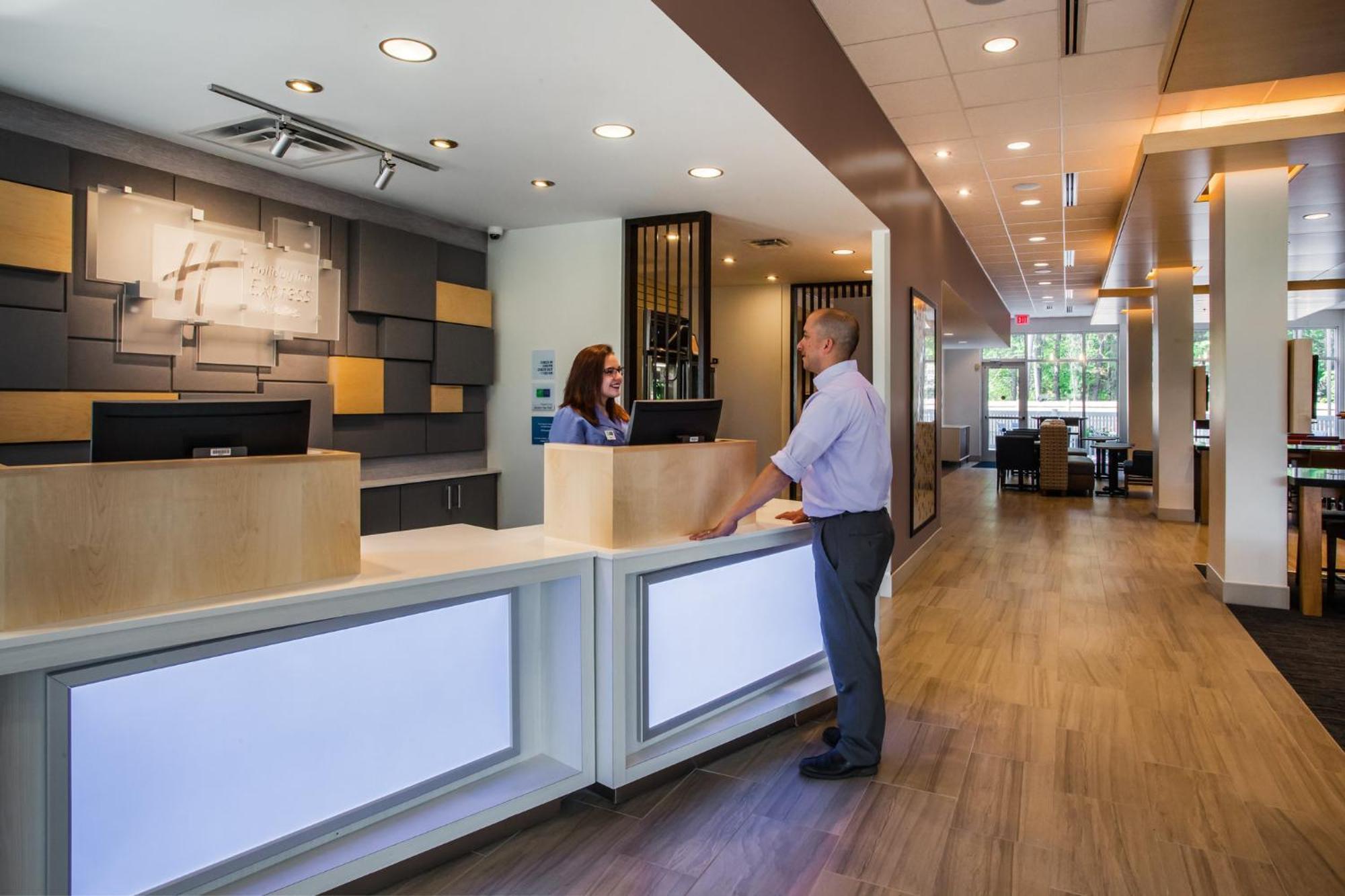 Holiday Inn Express Queensbury-Lake George Area By Ihg Exteriér fotografie